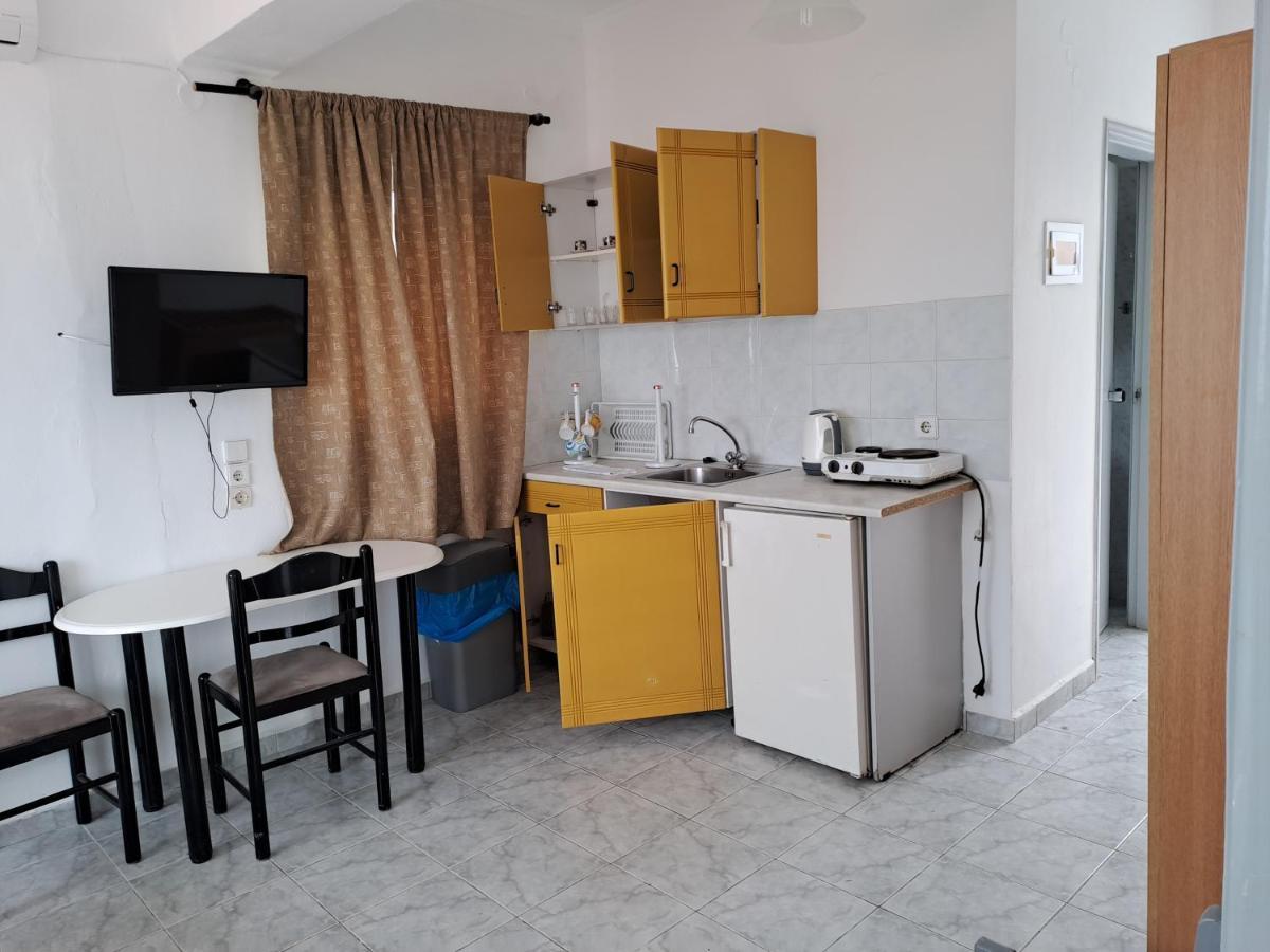 Haridimos Apartments Tavronítisz Kültér fotó